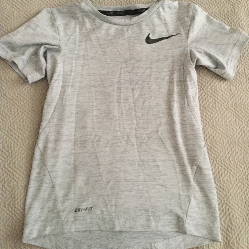 Nike dri-fit shirt for Boys.